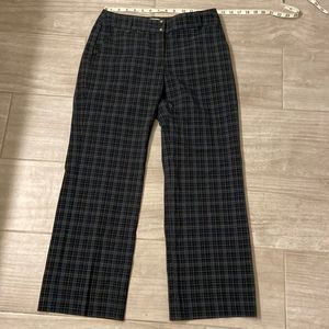 Izod green plaid women’s golf pants size 4